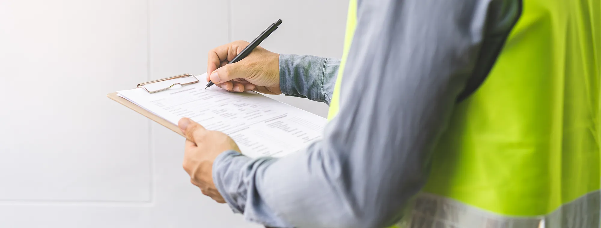 social housing disrepair surveyor